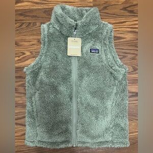 NWT Kids Patagonia Fleece Vest Sage Green